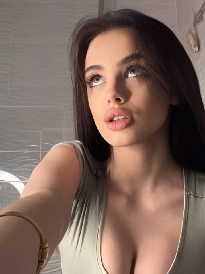 Анфиса привлекательная девушка из Новороссийска цена от 10000 руб