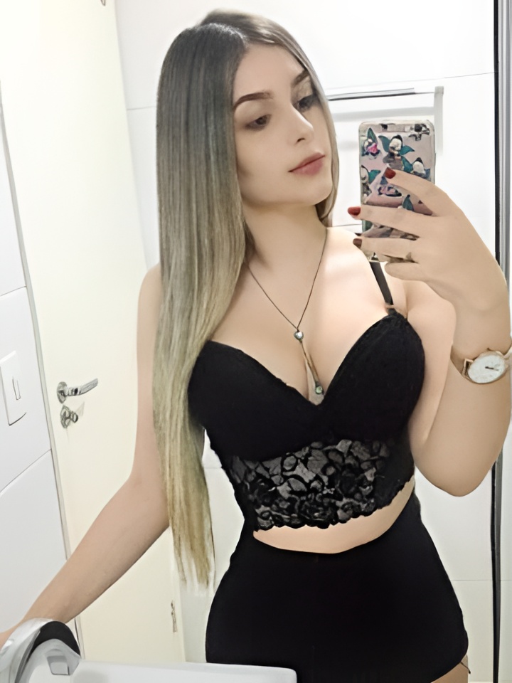 Снежанна привлекательная девушка из Новороссийска цена от 2500 руб