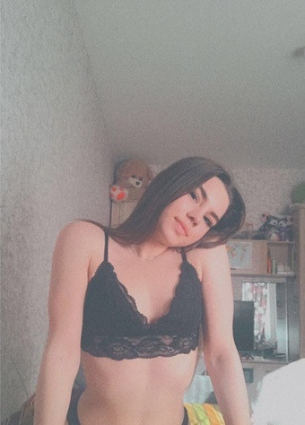 Лизка привлекательная девушка из Новороссийска цена от 3500 руб