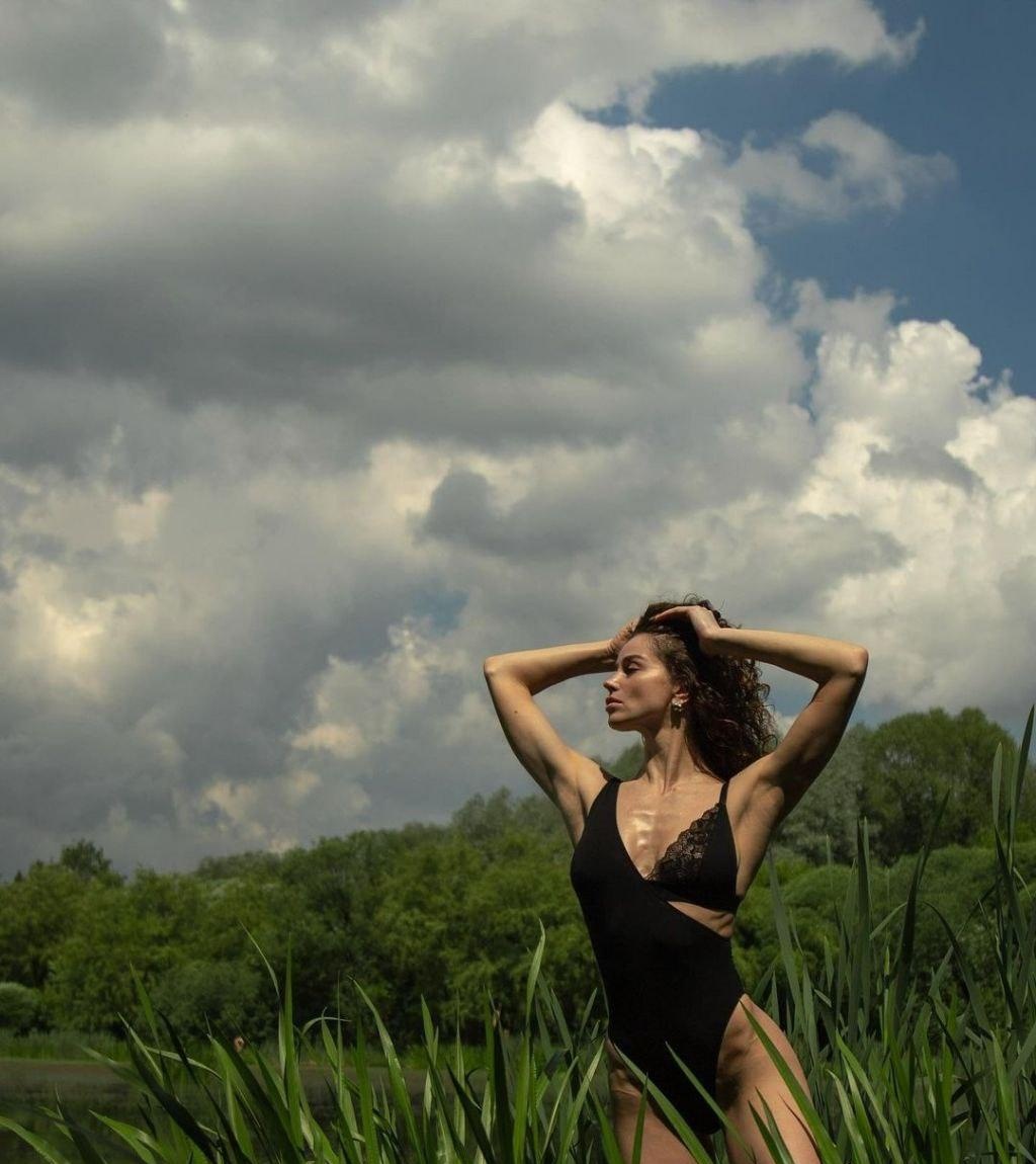 Стелла привлекательная девушка из Новороссийска цена от 4000 руб